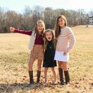 Meet your Posher, Courtney